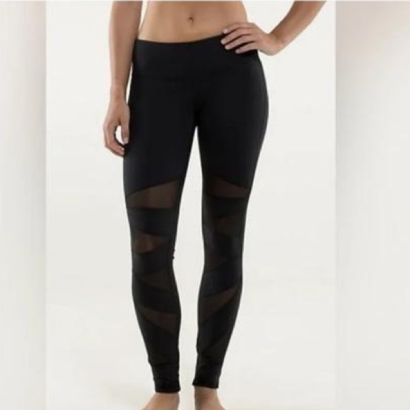 Lululemon Tech Mesh Tight  Wunder Under Black Leggings Size 6 - Picture 1 of 8
